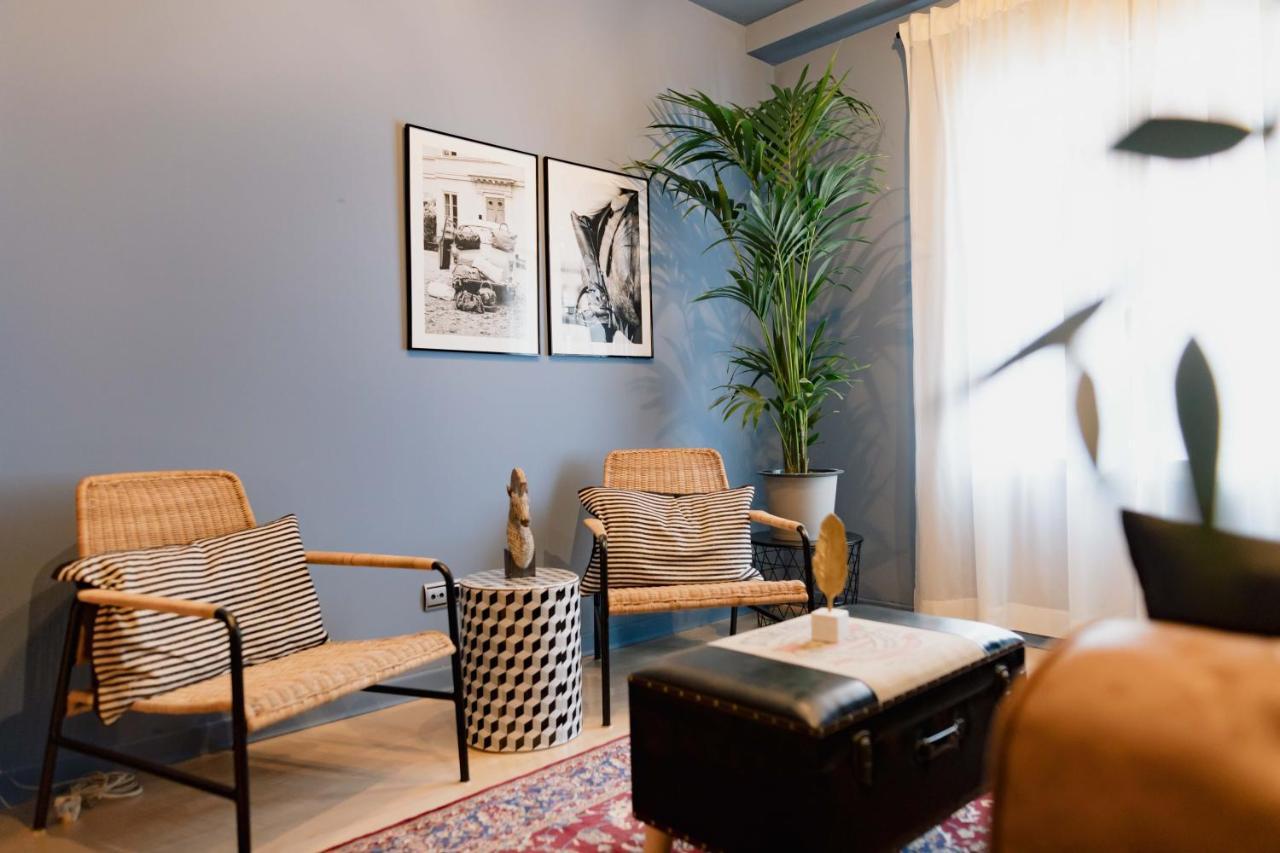 The Little Corner B&B Valenza Esterno foto