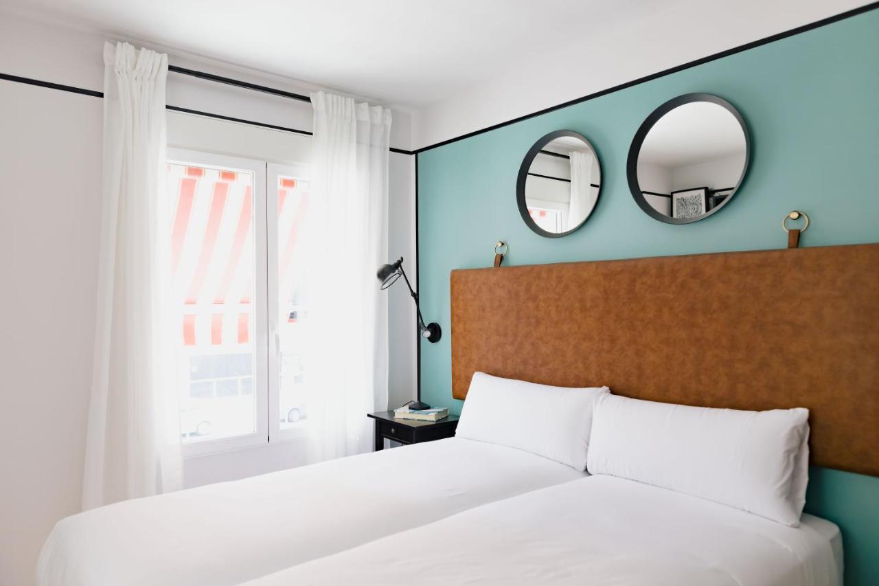 The Little Corner B&B Valenza Esterno foto