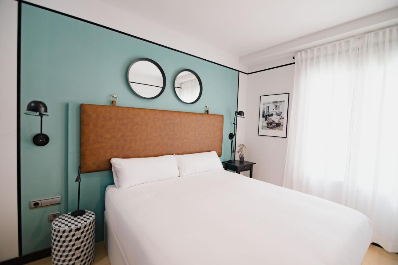 The Little Corner B&B Valenza Esterno foto
